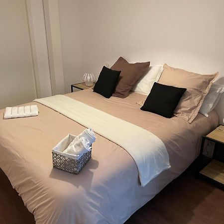 T1 Bis 35 M2 Lit Queen Size Tout Equipe Pau Zewnętrze zdjęcie